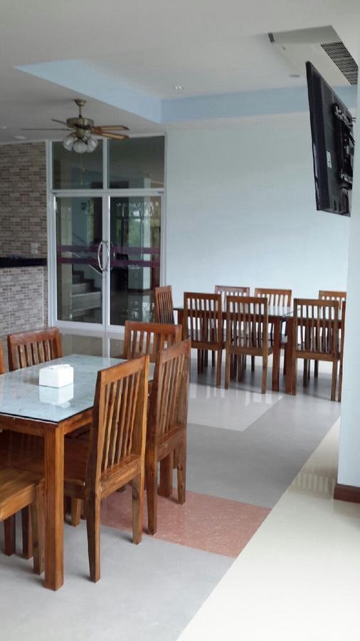 Baan Duangkamol Hotel Фитсанулок Екстериор снимка
